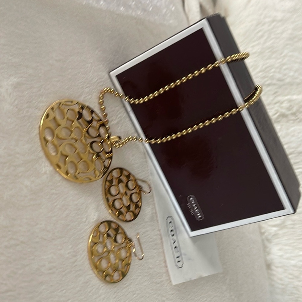 Trending Signature Coach Medallion Necklace and Earrings, Beautiful Condition - Picture 2 of 8
